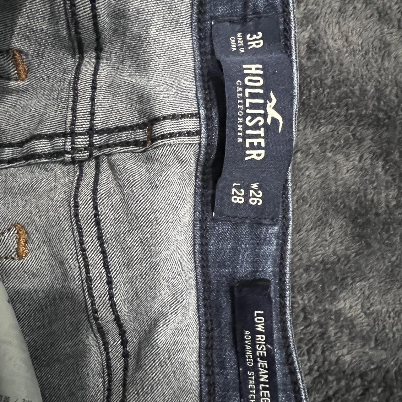 Hollister Jeans Low rise jean leggings Size: 3 - Depop