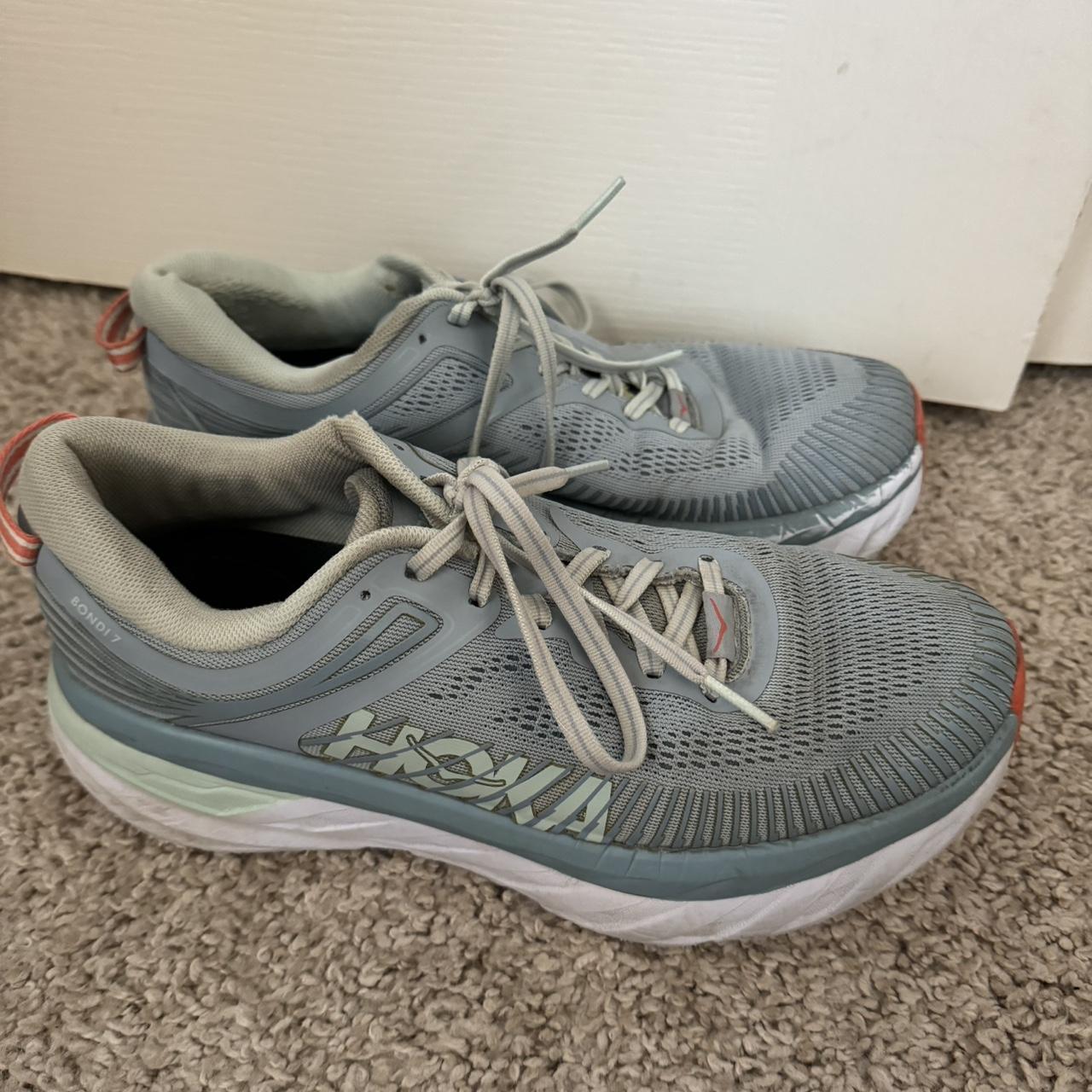 Hoka Bondi 7 Slight tear on the right shoe (shown... - Depop