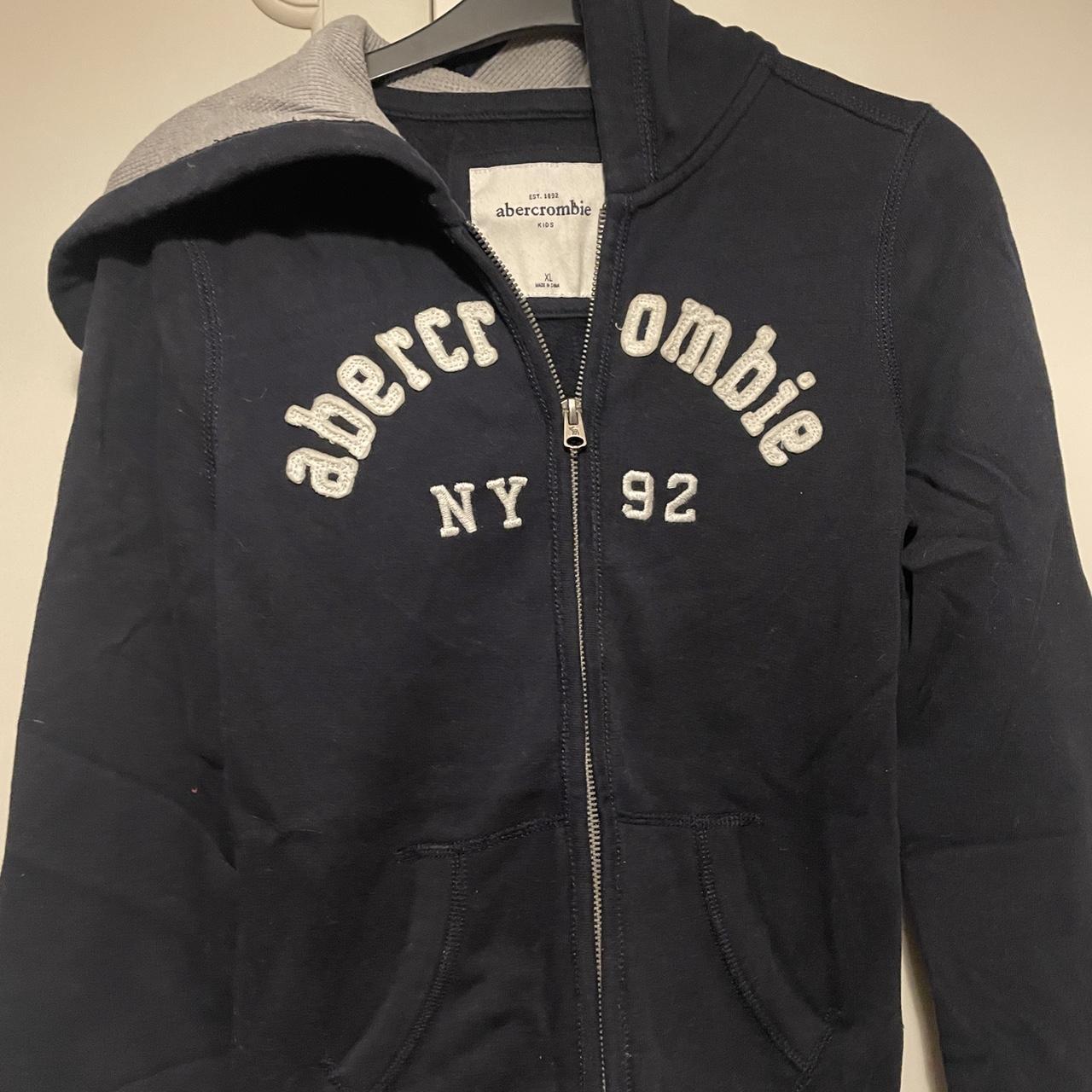 Abercrombie & Fitch Women's Hoodie Depop