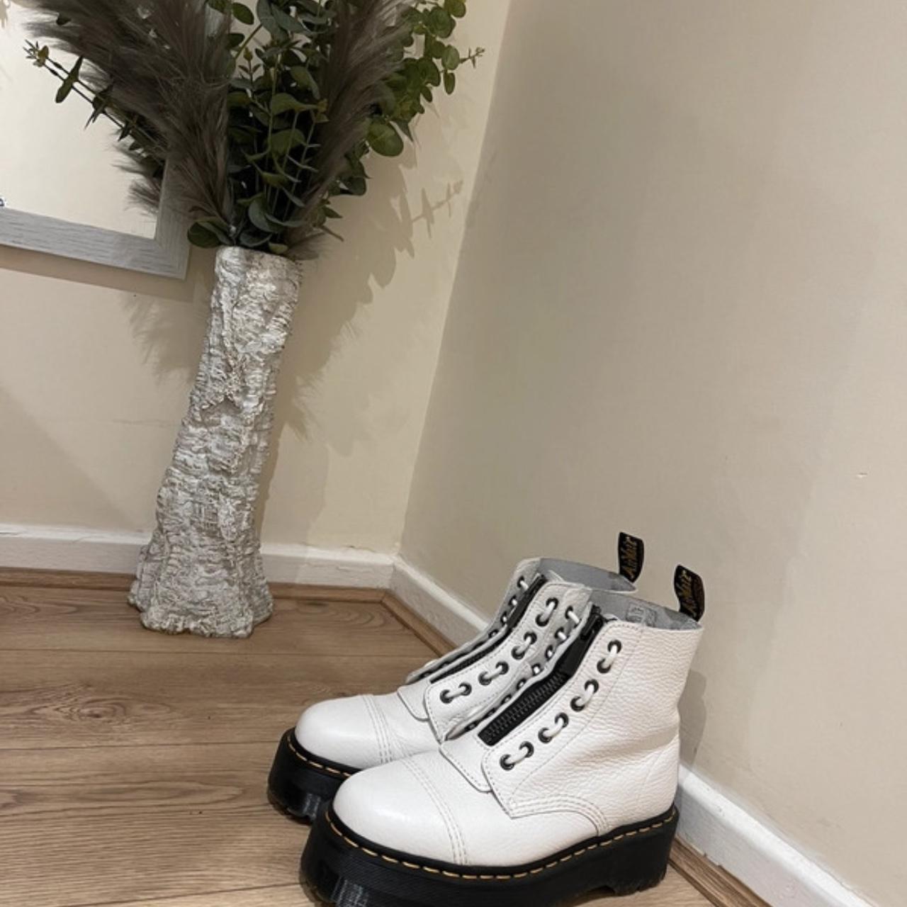 sinclair women's leather platform boots white