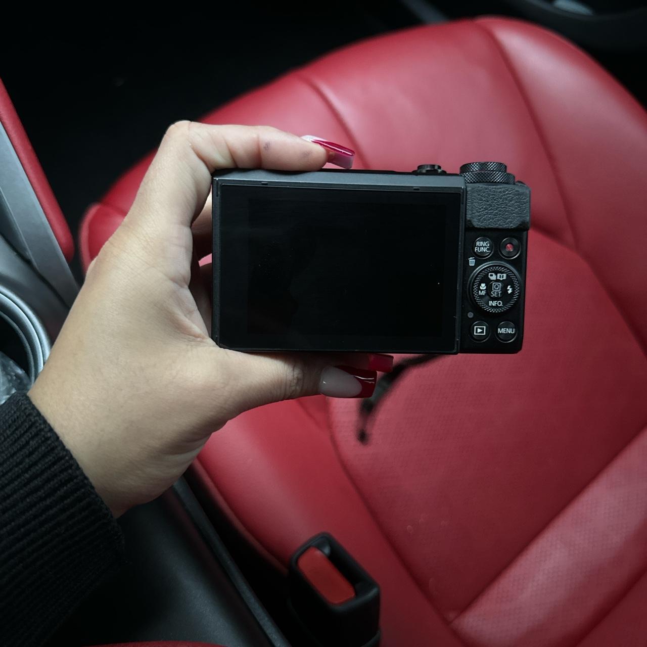 CANON G7X MARK 2 *not turning on. only selling for... Depop