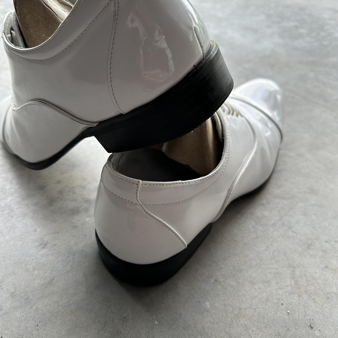 stacy adams white sandals