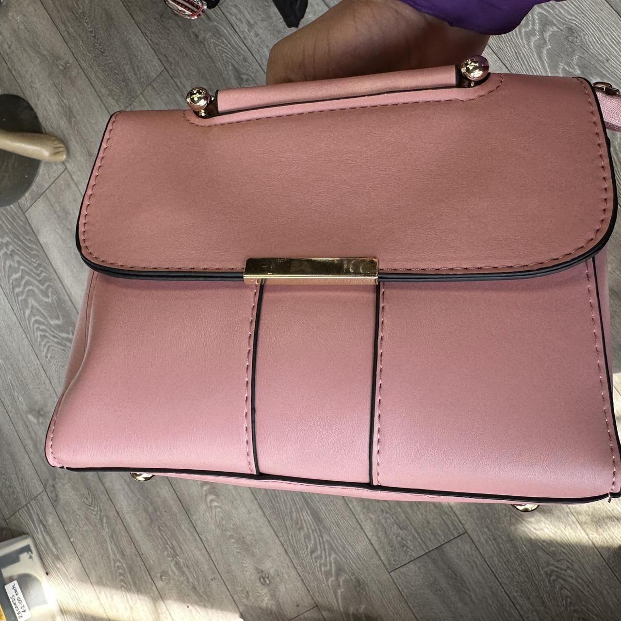 item listed by londonkickss