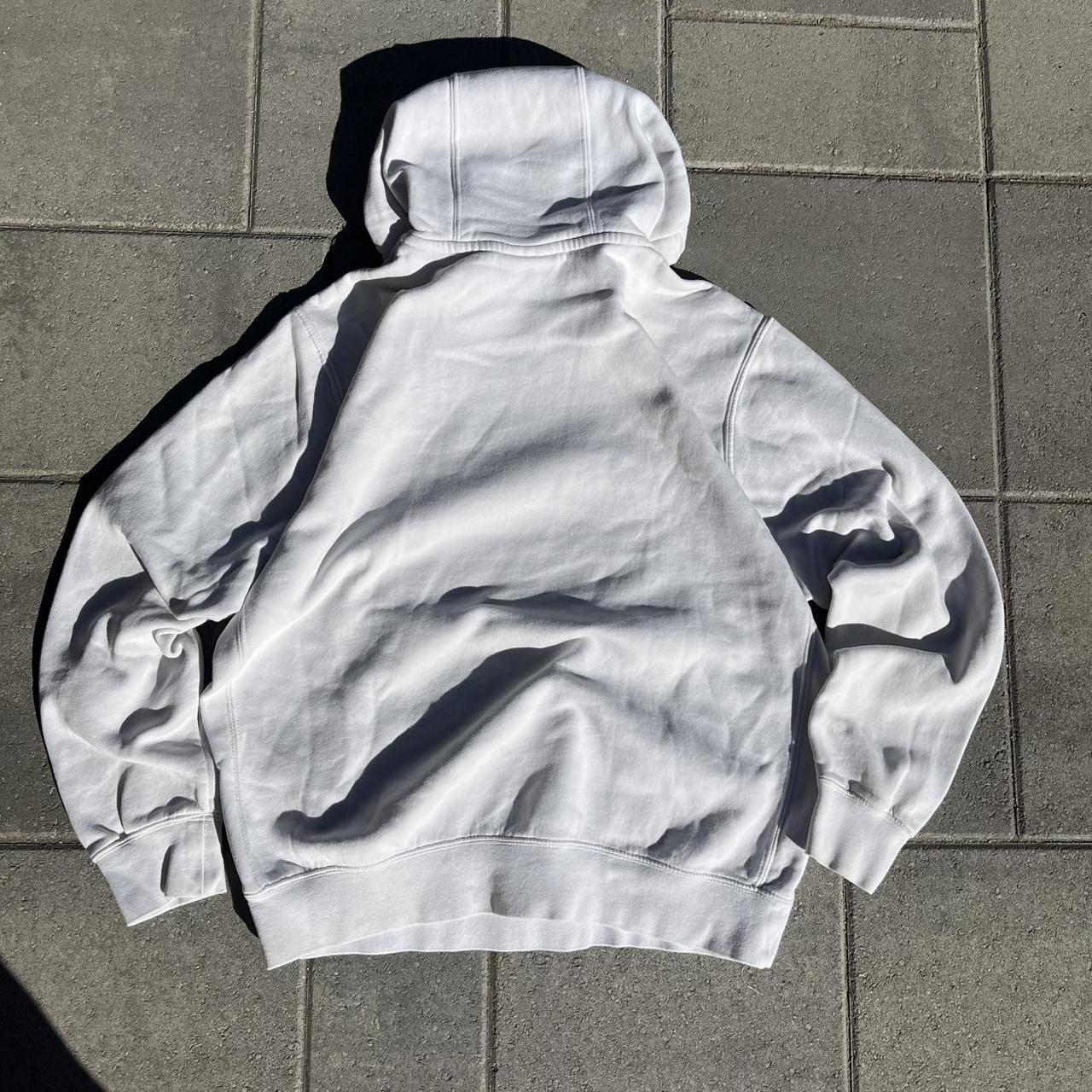 super cool vintage nike hoodie, white with gold Depop