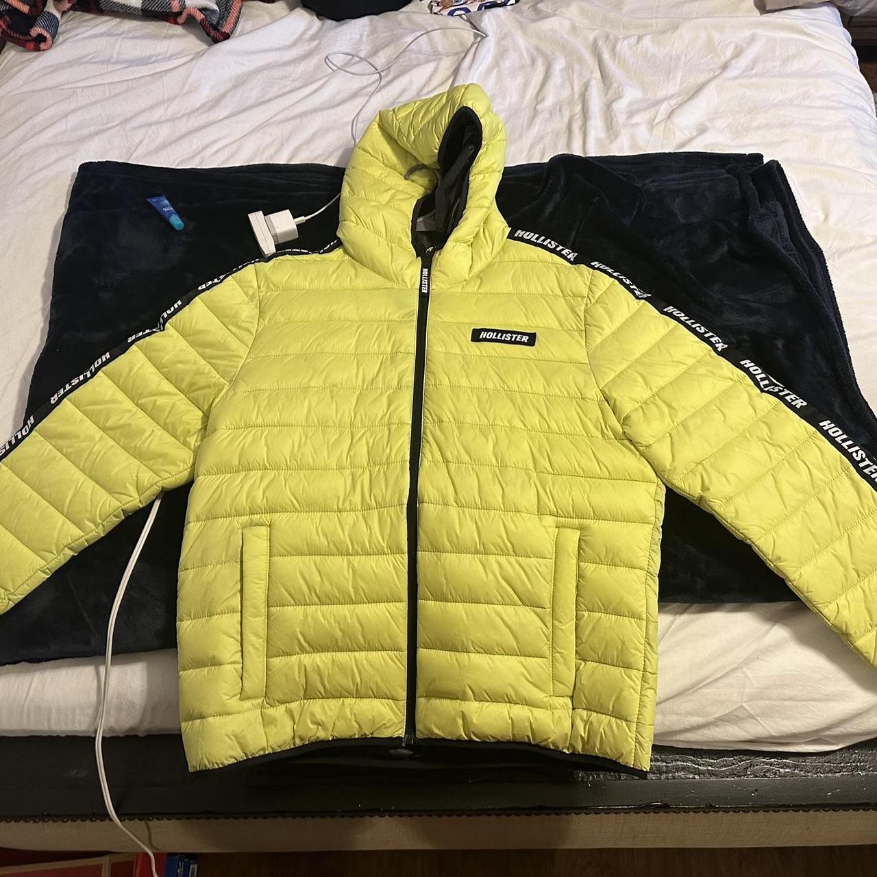 Hollister yellow jacket new arrivals