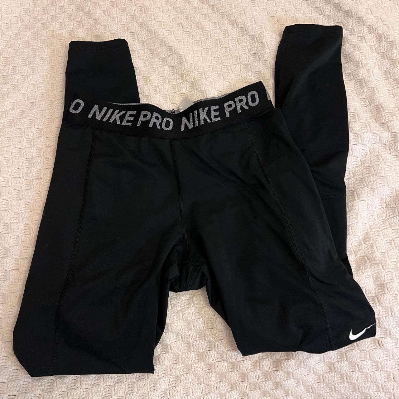 womens black leggings nike