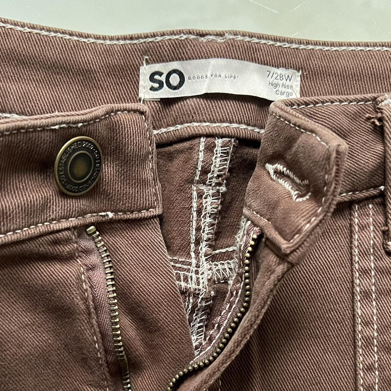 wts • kohl’s juniors so brown contrast cargo pant... Depop