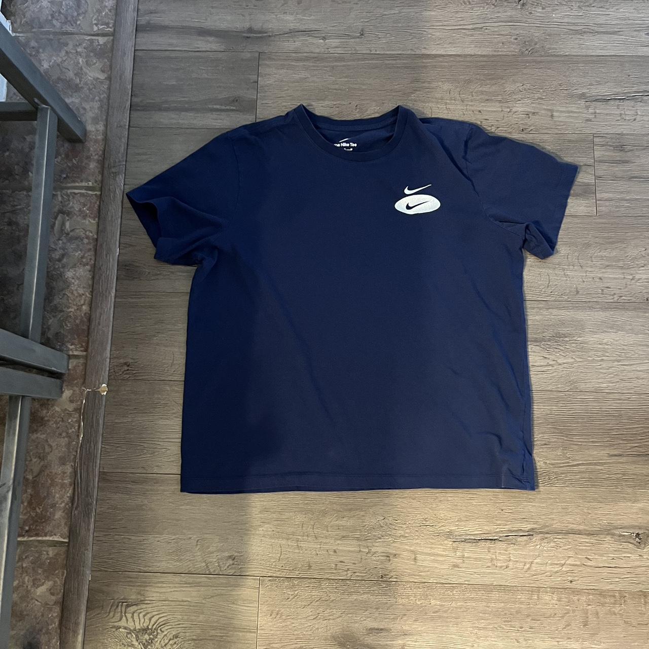 New Nike Women's The Nike Tee Size Extra Large - Depop