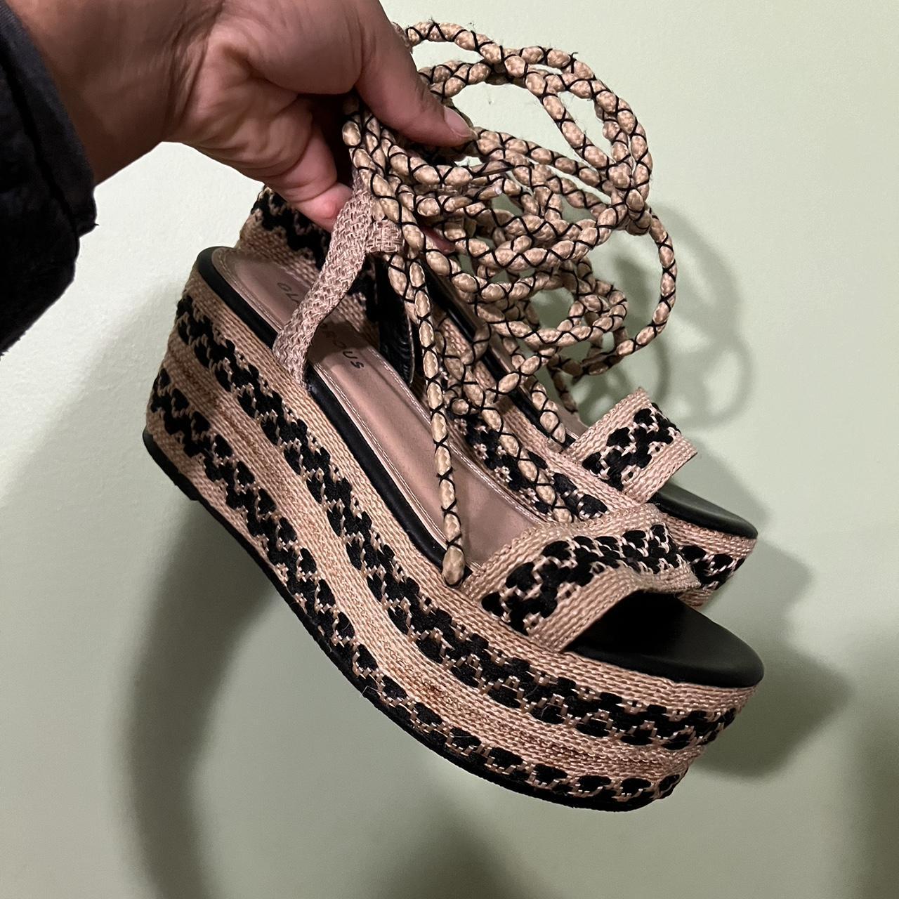 platform tie up shoes