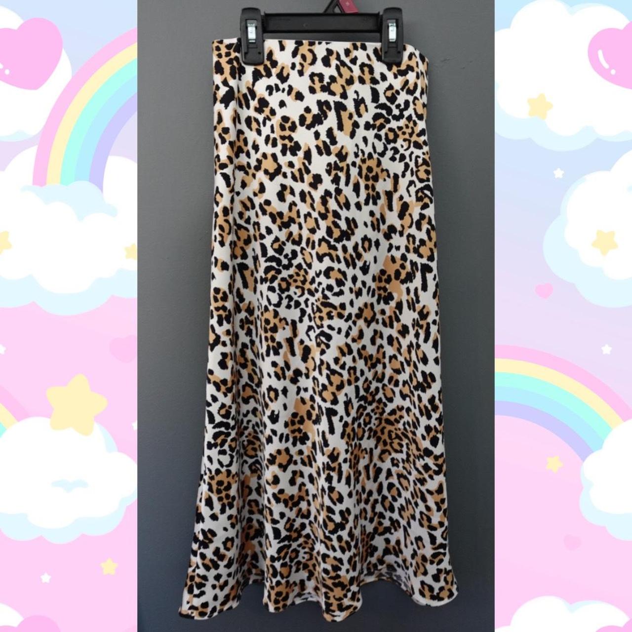 Leopard print skirt aritzia hotsell