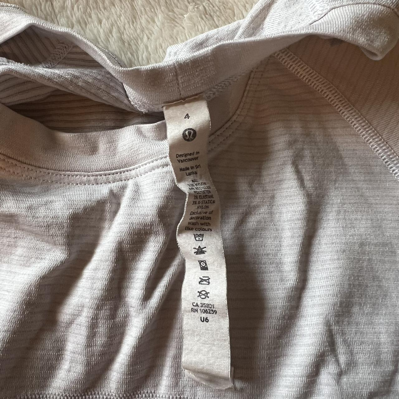 Lululemon Women's White and Grey Shirt