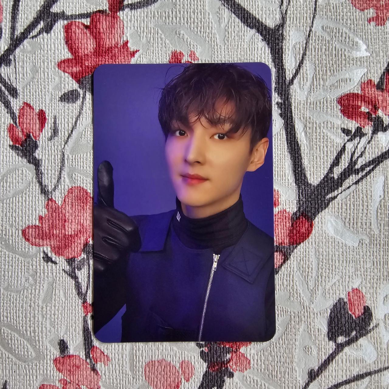 Official SF9 Inseong Season s Greetings 2022  Depop 