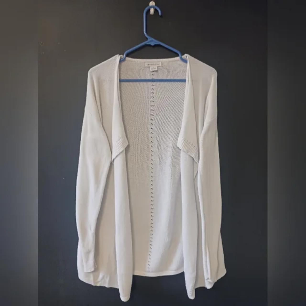 Liz Claiborne Women S Medium All White Long Sleeve Depop