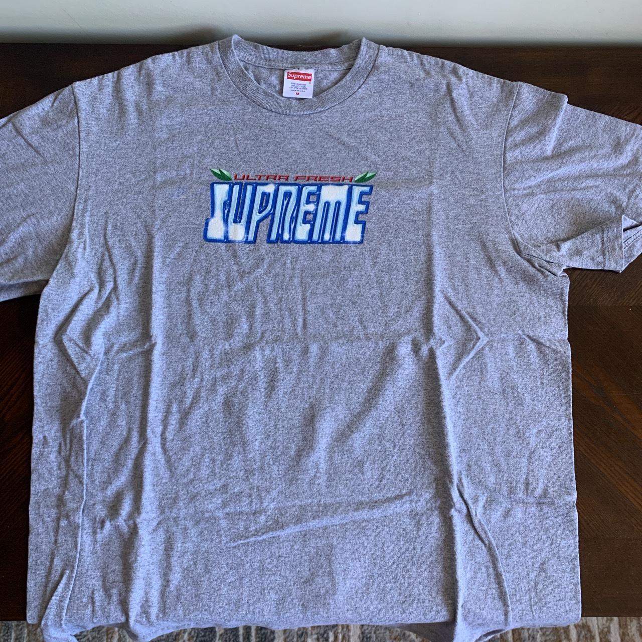 Supreme Men's Blue and Grey T-shirt