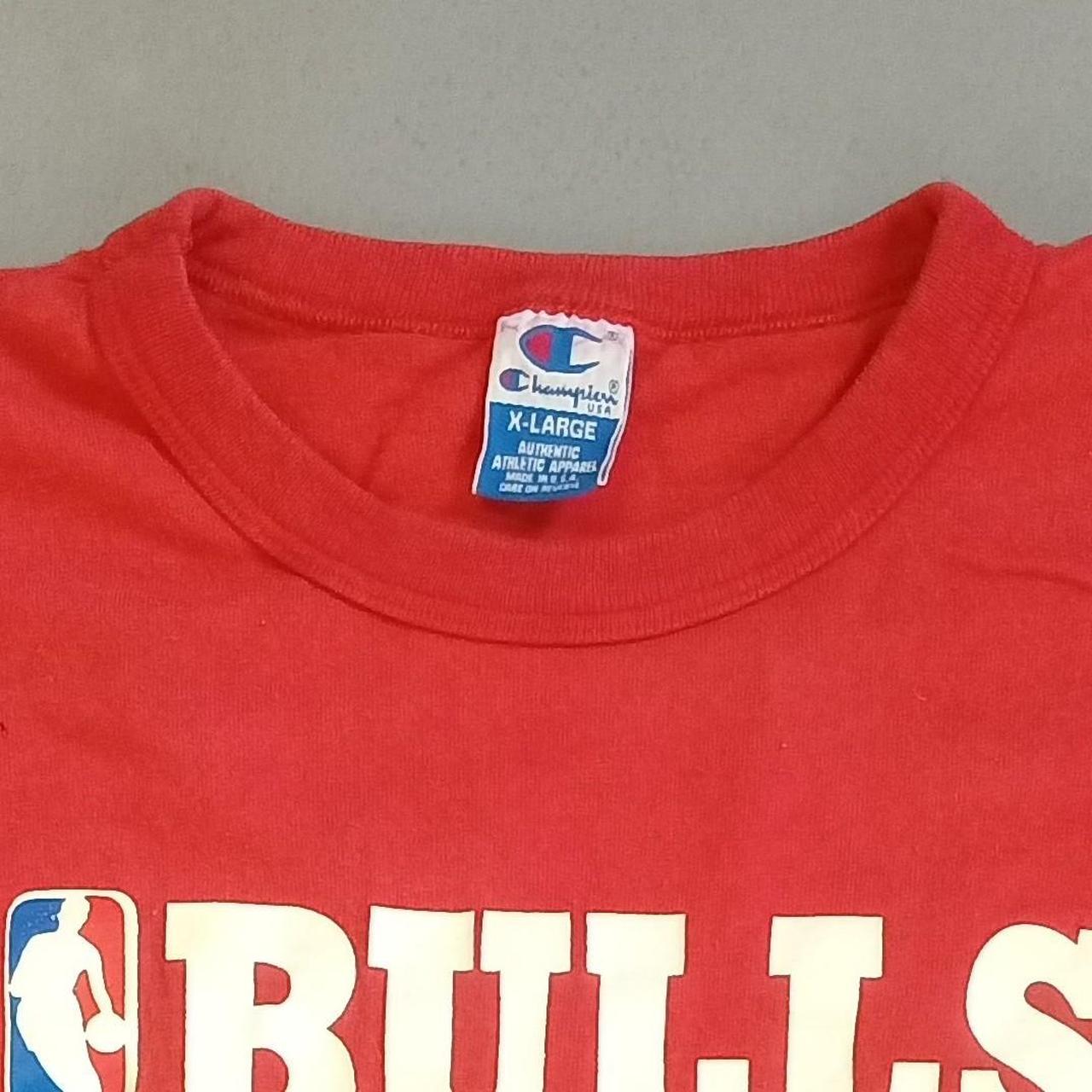 Champion - Chicago Bulls Basketball T-Shirt 1990s - Depop