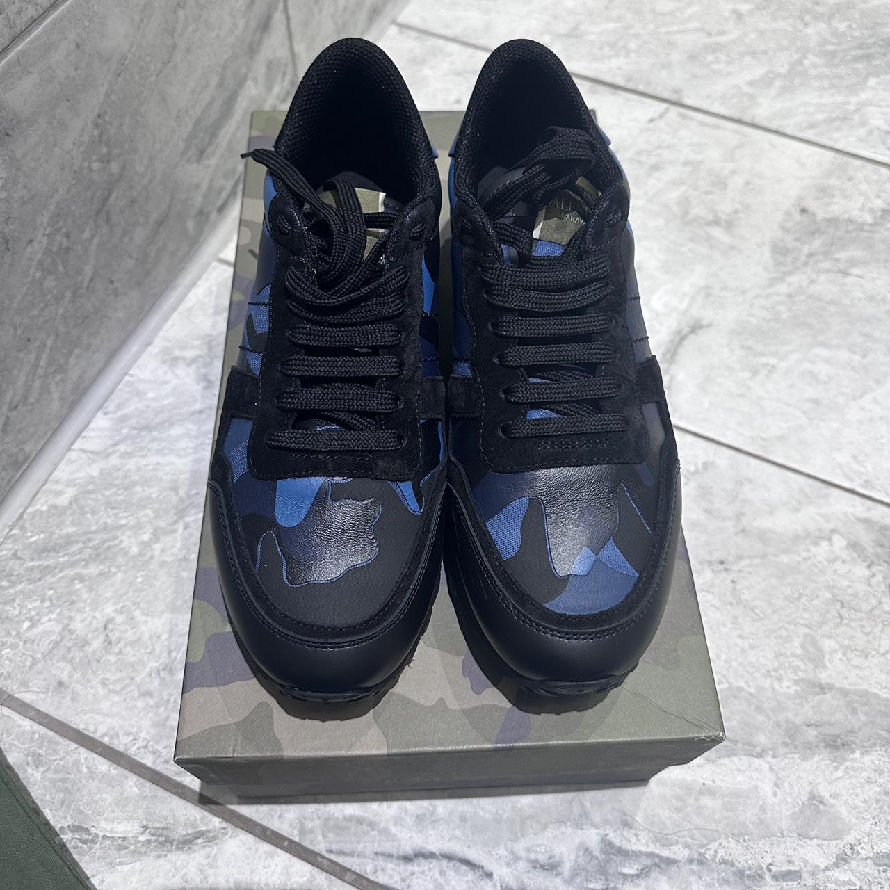 Black and discount blue valentino trainers