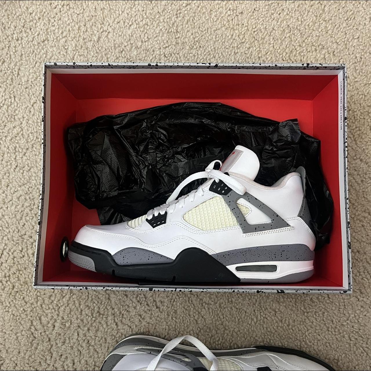 Jordan 4 hotsell white cement 2012