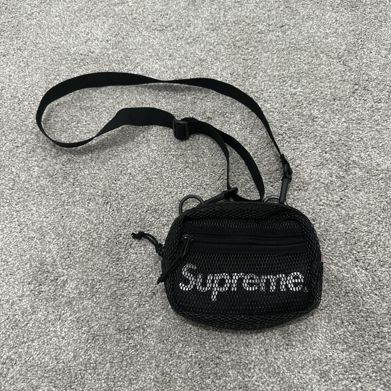 Supreme ss20 shoulder bag on body hot sale