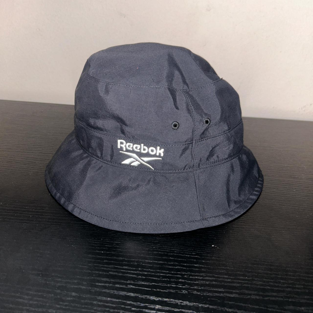 Reebok bucket hat, Great condition