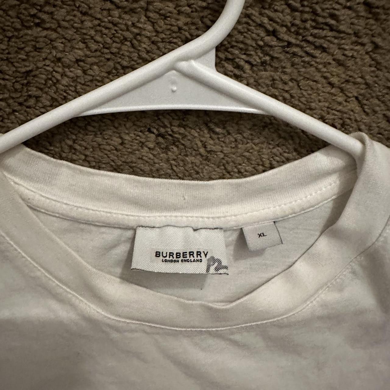 burberry t shirt tag