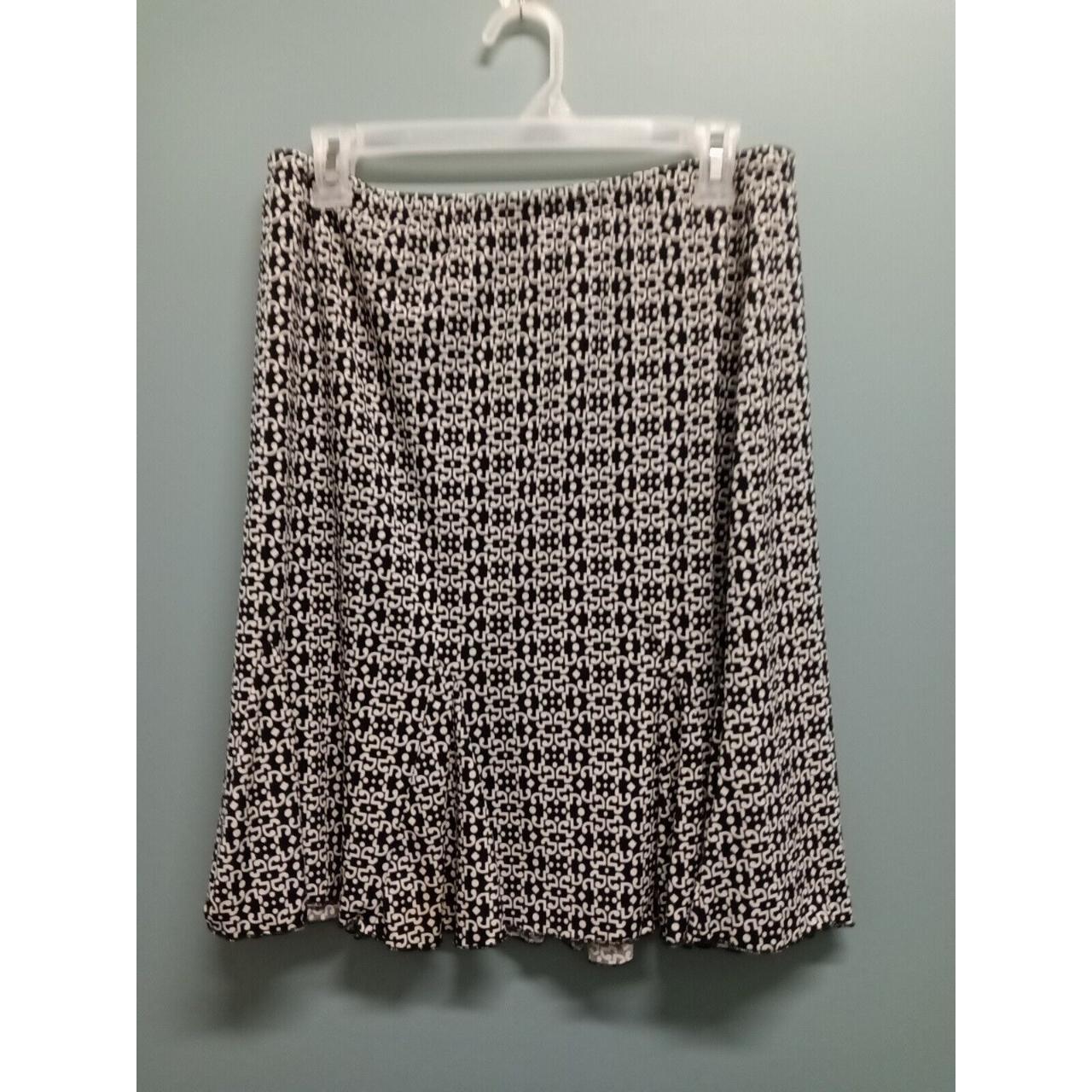 Black and White Knee Length Briggs New York Skirt... - Depop