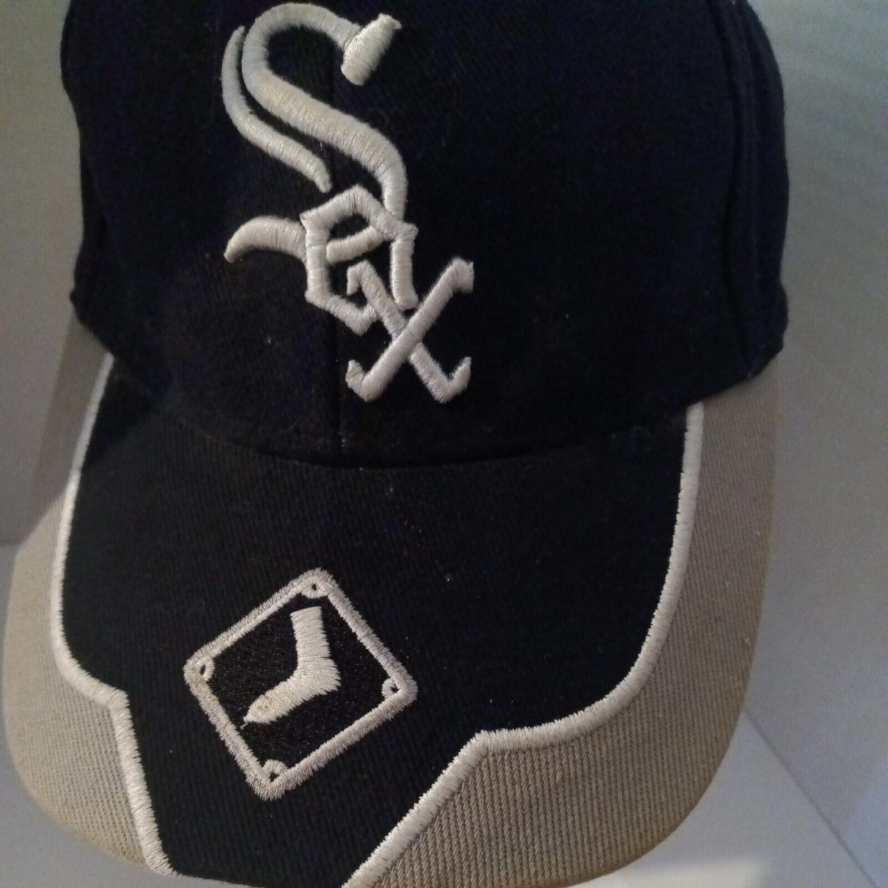Youth Chicago White Sox Strap Back Cap Hat Black... - Depop