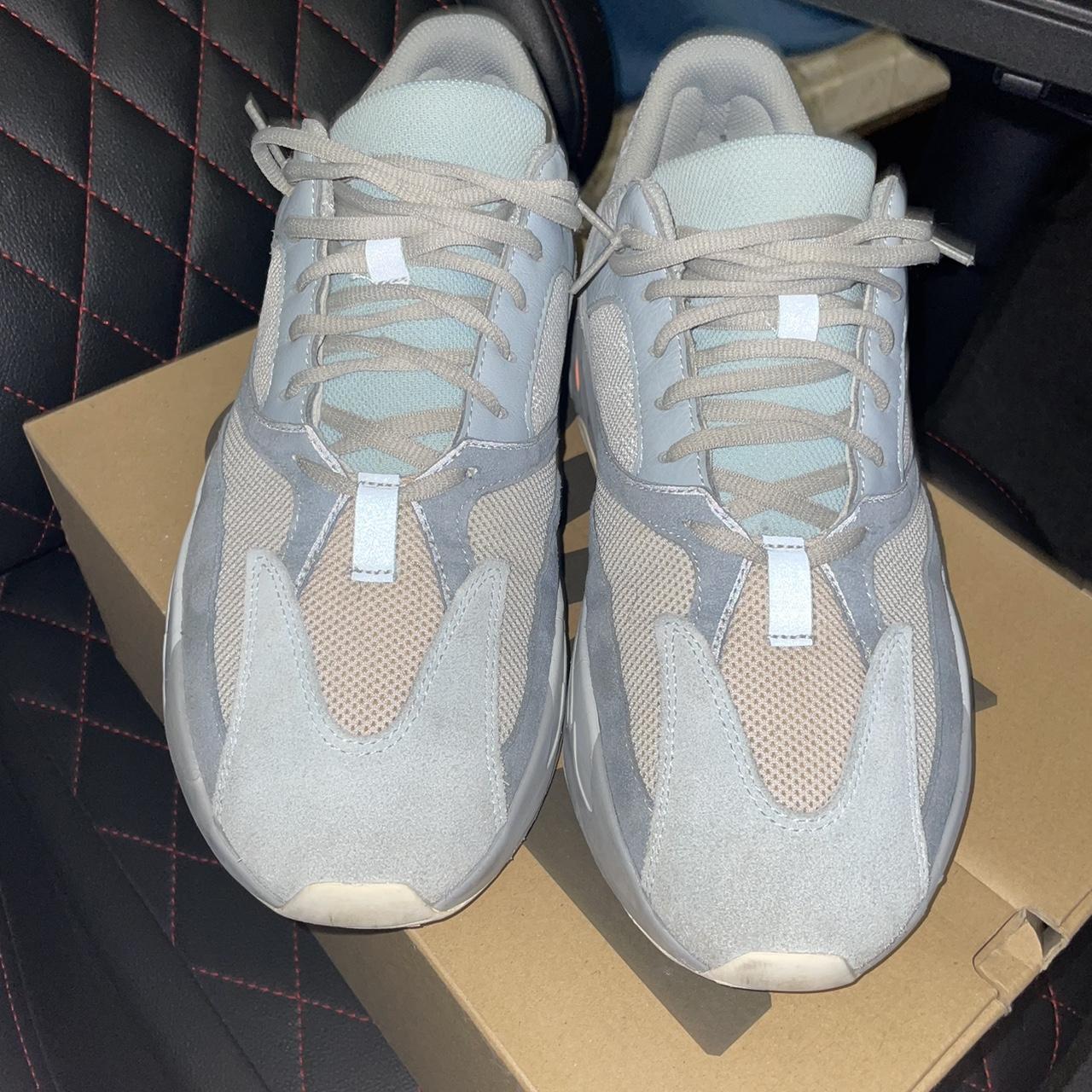 yeezy 700 size 11.5