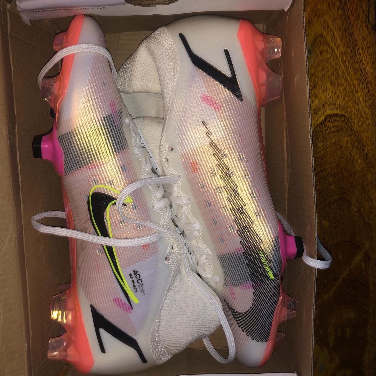 mens nike football boots size 9