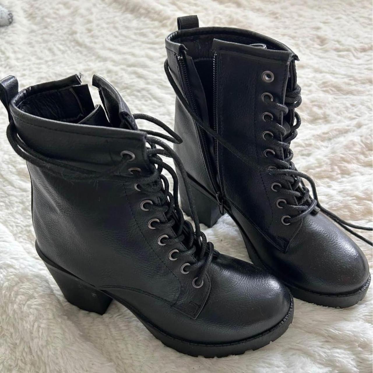 zigi soho lace up boots