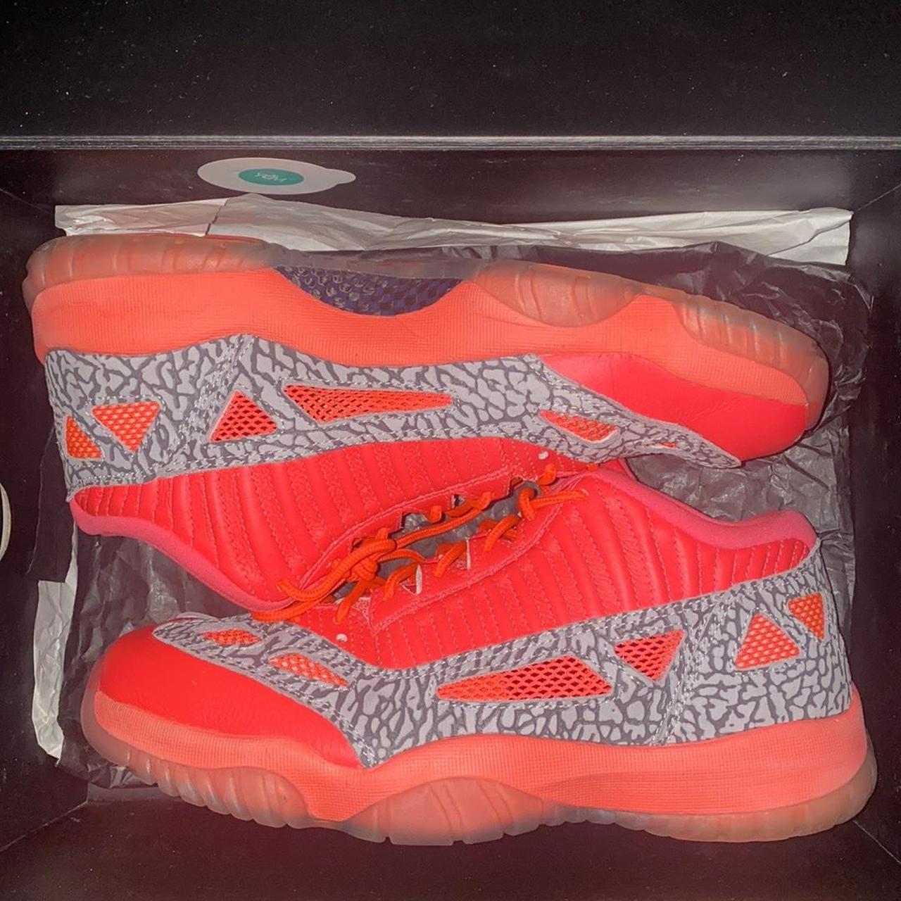 Jordan 11 low ie flash crimson best sale