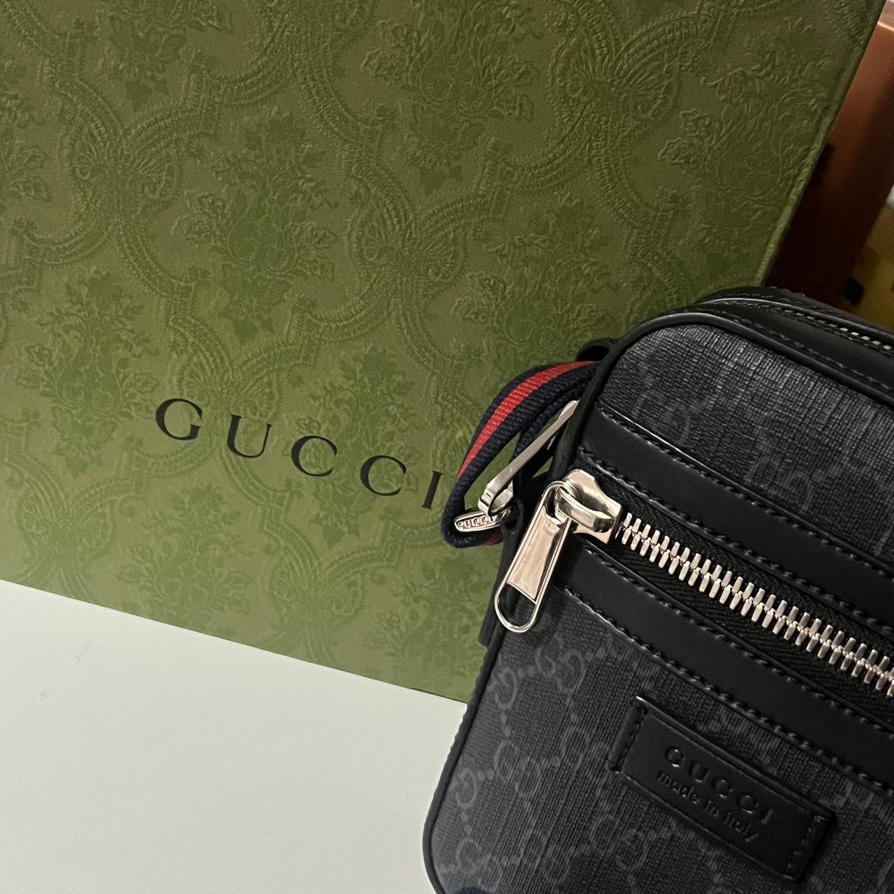 Gucci mens shoulder discount bag