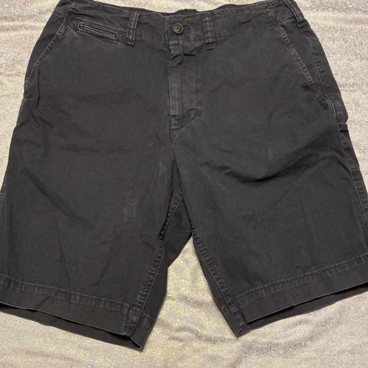 American Eagle men’s flat front shorts Size 30... - Depop