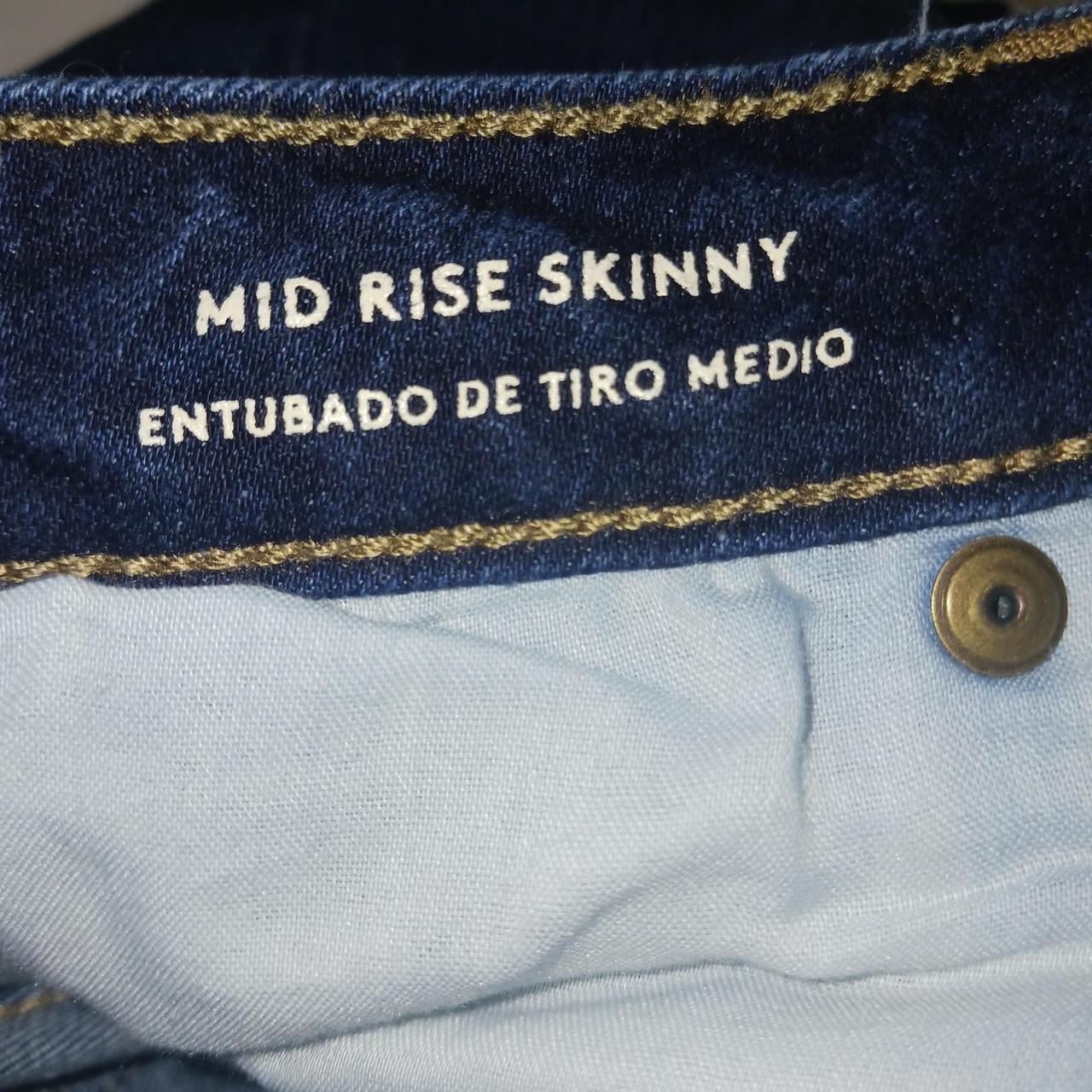 Universal Thread Women's High waisted Distressed … - image 4