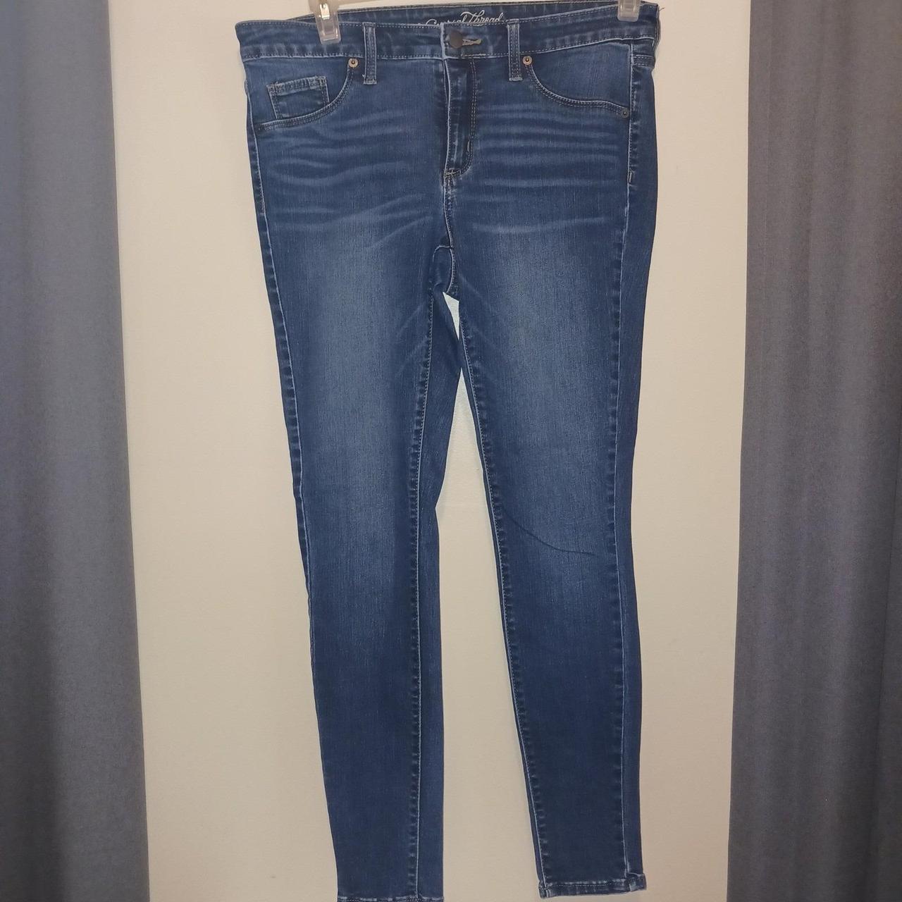 Universal Thread Women's High waisted Distressed … - image 1