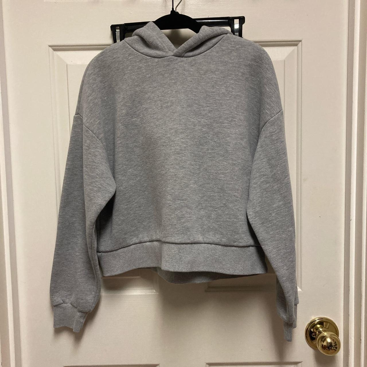 Cropped Forever 21 hoodie, worn only a few times.... - Depop