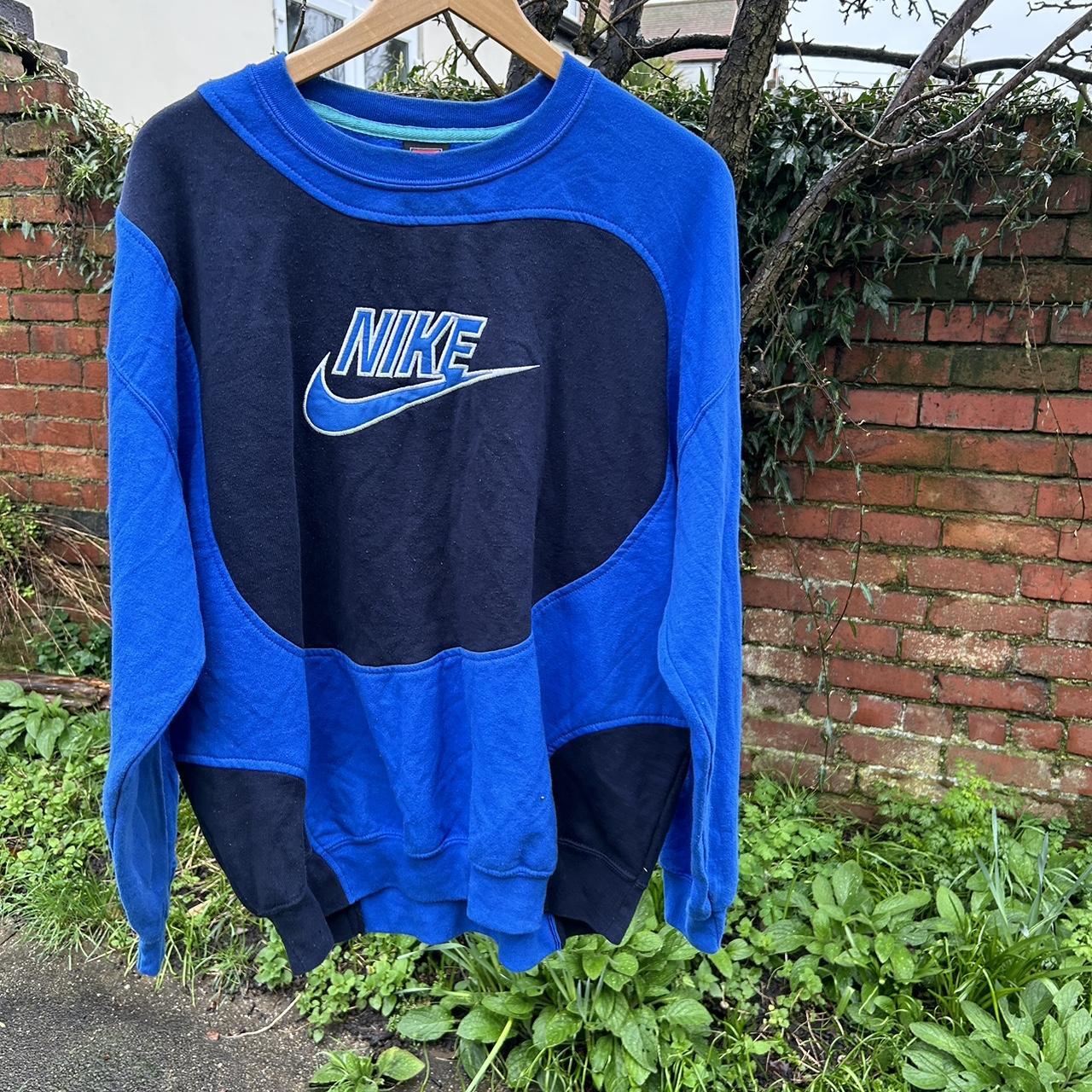 Nike vintage crewneck shops