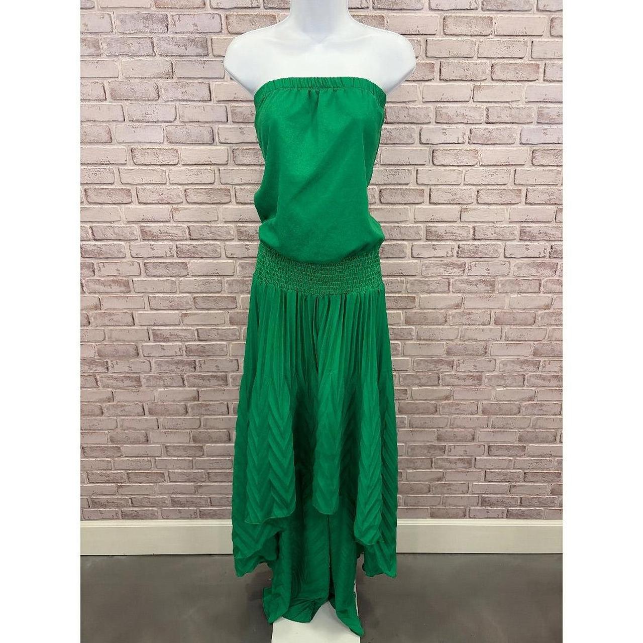 item listed by chillboutiqueconsignment