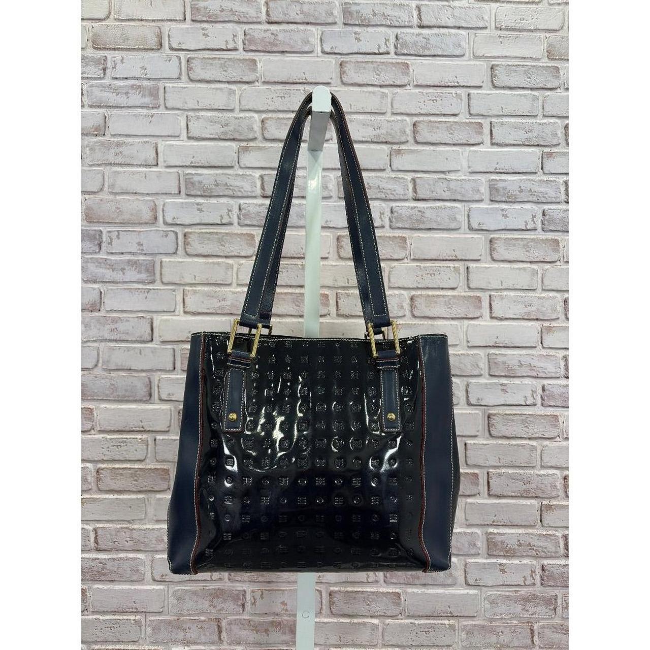 item listed by chillboutiqueconsignment