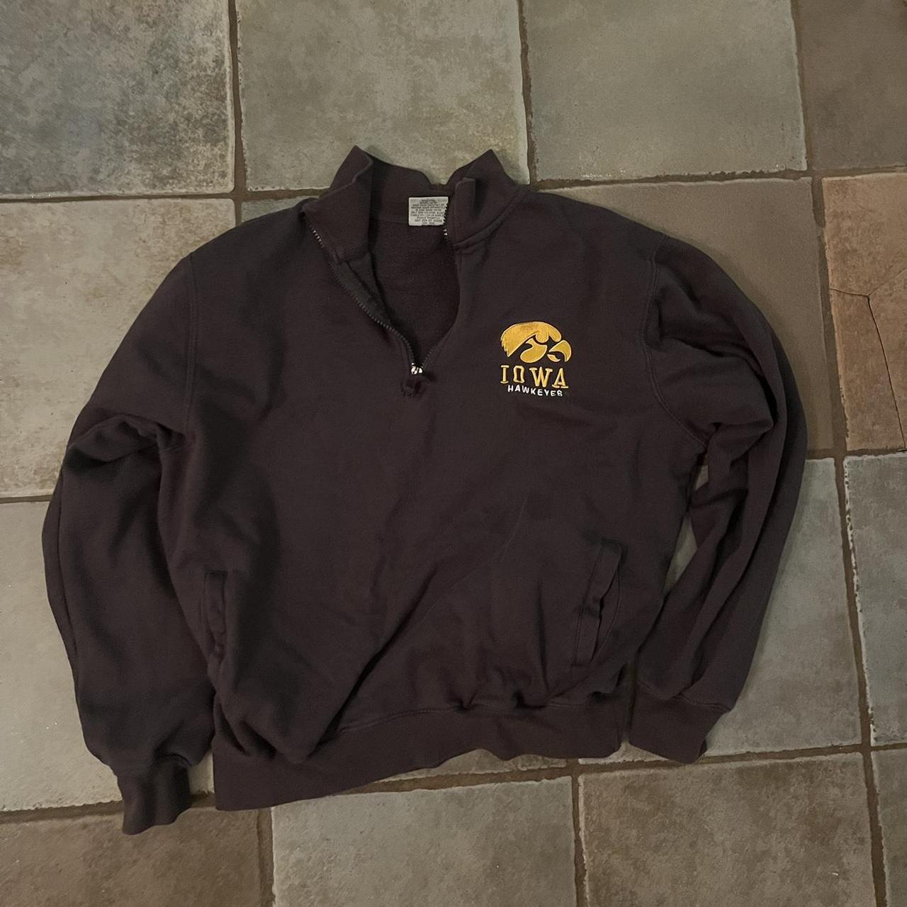 🚨Tuff Iowa Hawkeyes Quarter-Zip🚨 Large DM With... - Depop