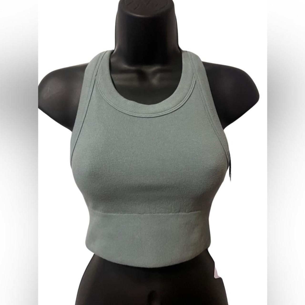 Alo Yoga seamless delight top. Super cute and - Depop