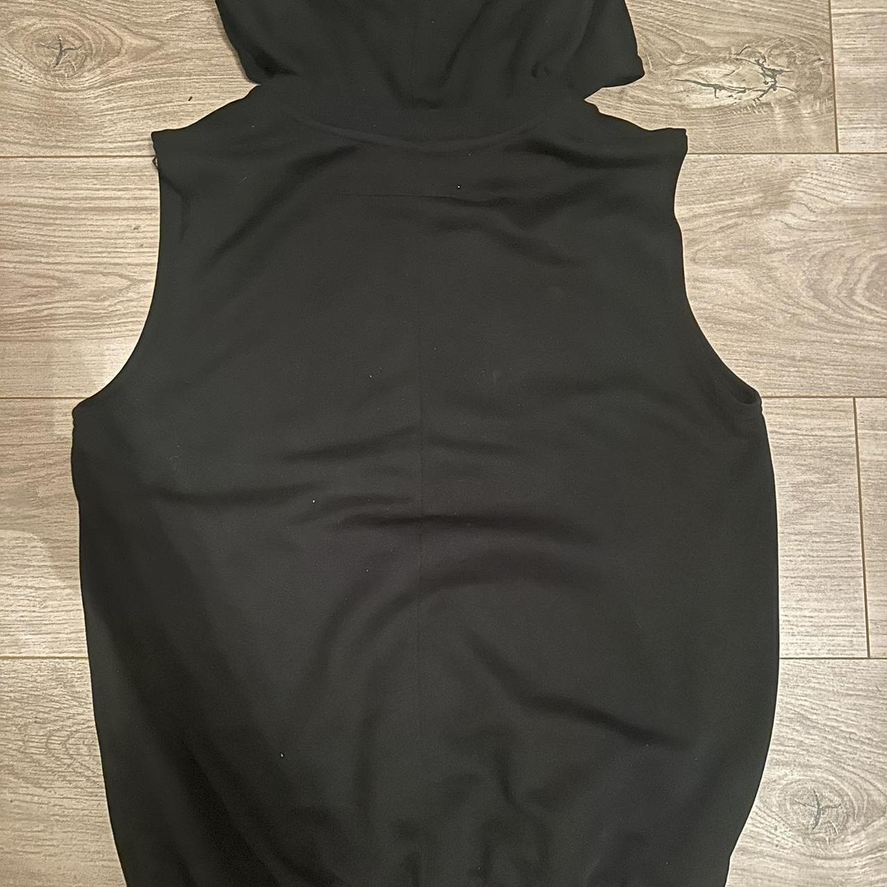 Givenchy hotsell sleeveless hoodie