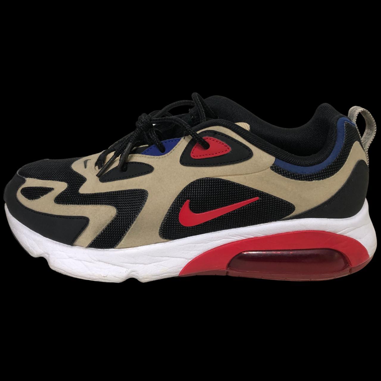 Red and black orders nike 200