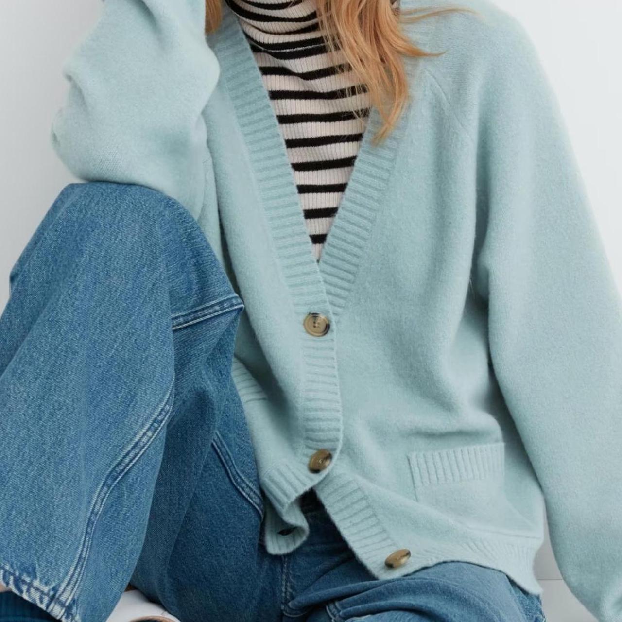 Light blue 2024 short cardigan