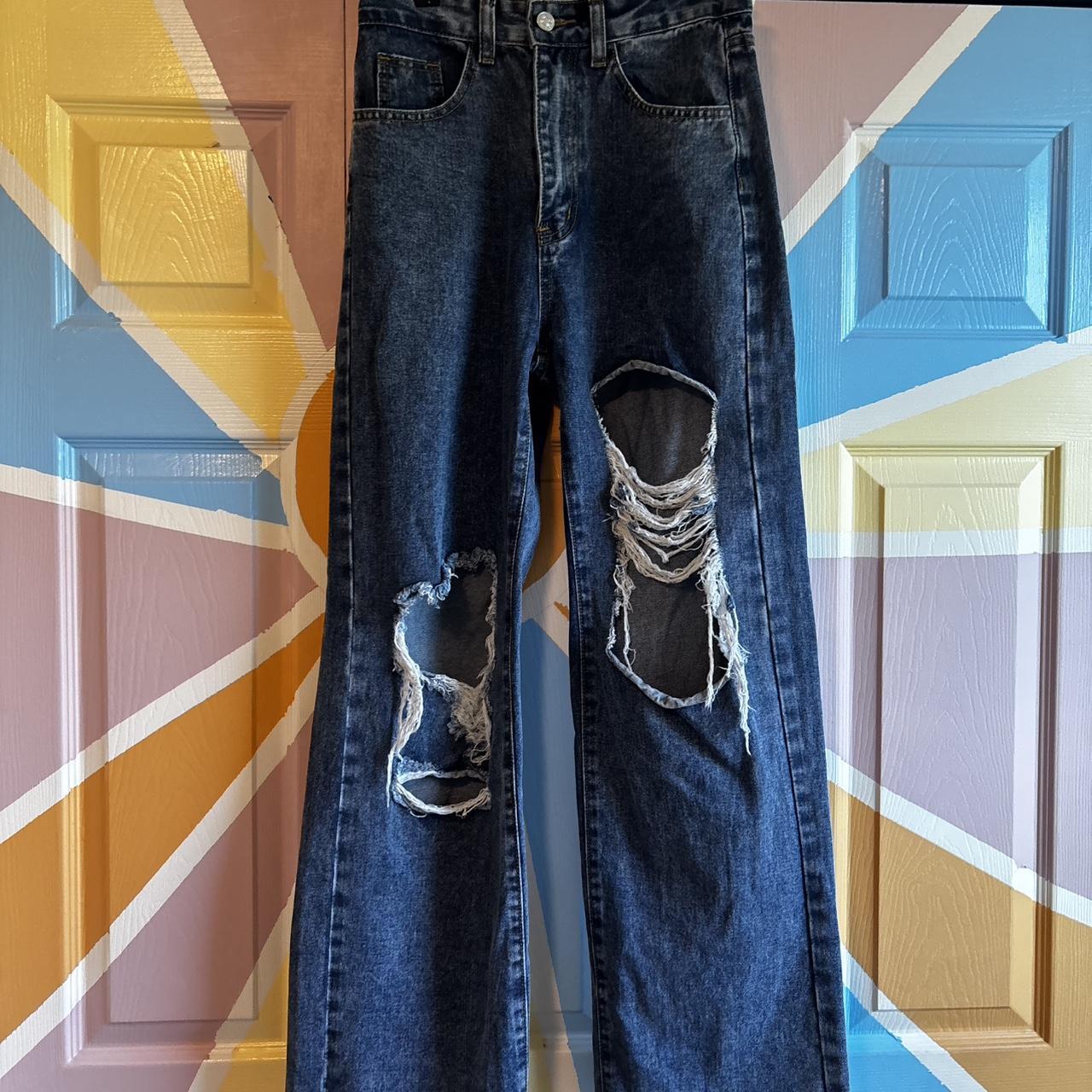 item listed by myclothezzs