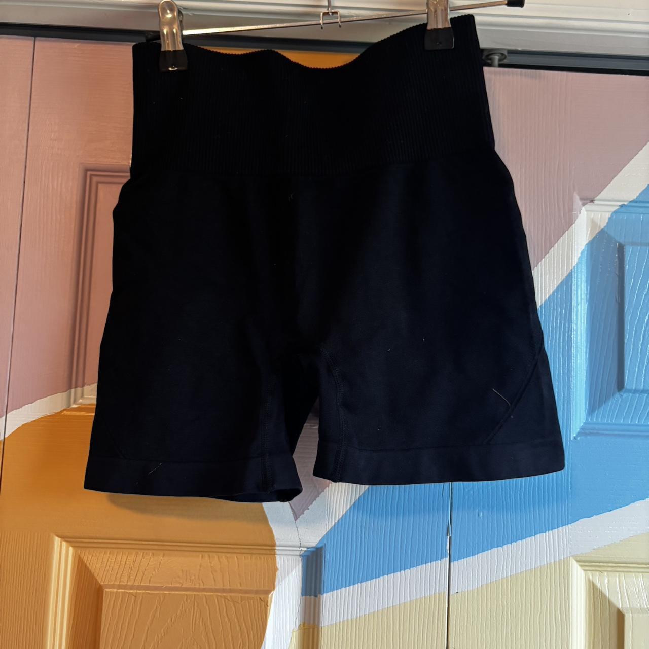 item listed by myclothezzs