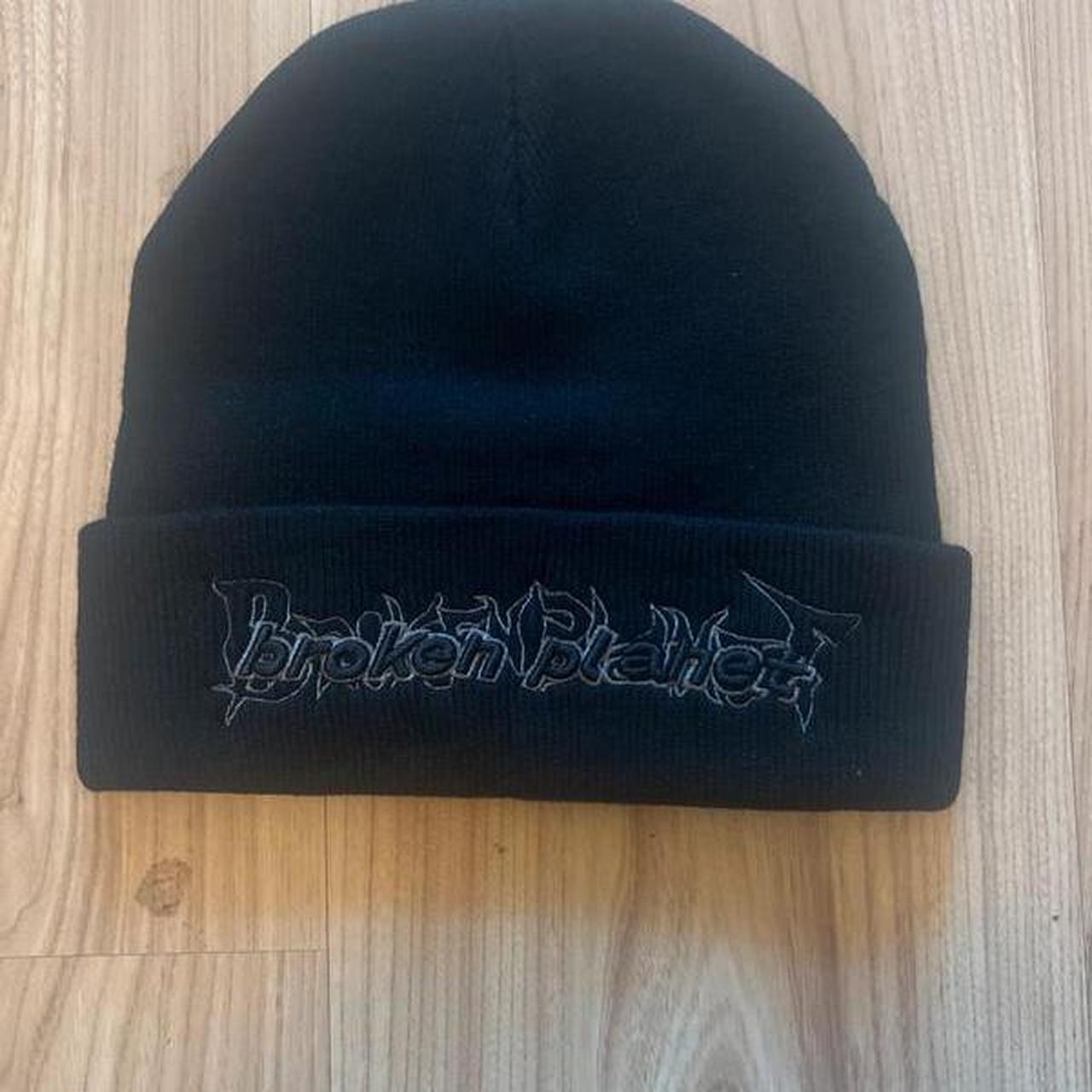 item listed by coolkicks8