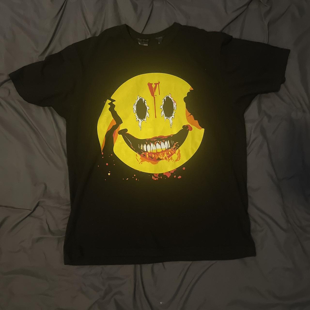 Vlone smiley clearance face t shirt