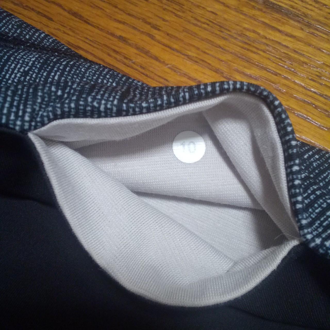 Lululemon size 10 Brand New Tag did fall off on the - Depop