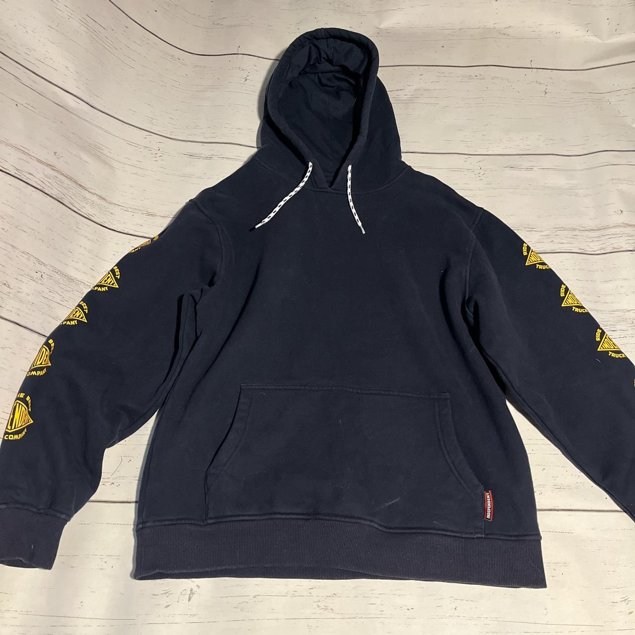 independent hoodie very lil fading size m - Depop