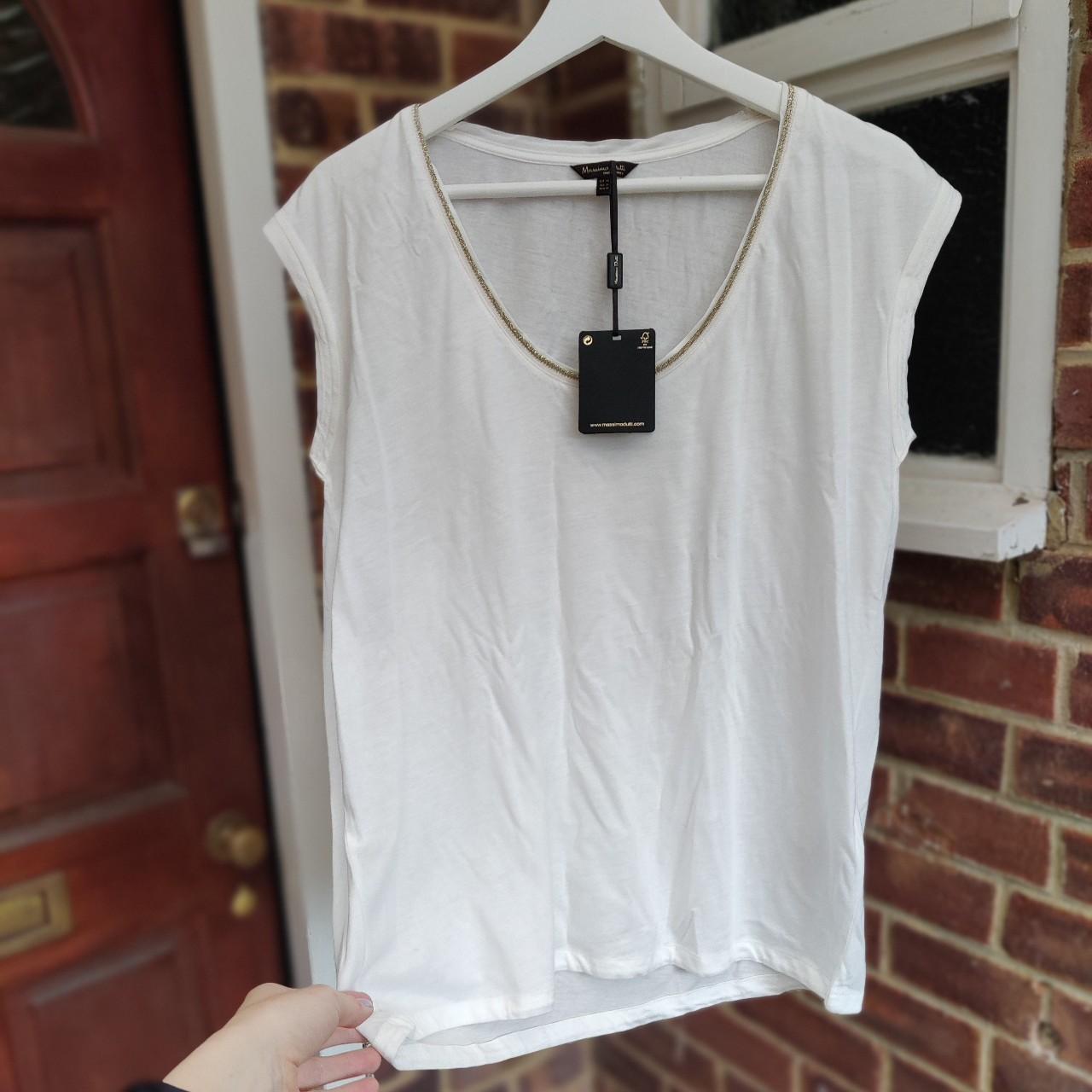 Massimo Dutti women's white/gold details basic Depop